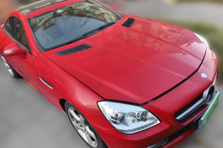 Used Mercedes-Benz SLK-Class 2011 SLK 200 Fashion Model Front Right 45 Deg