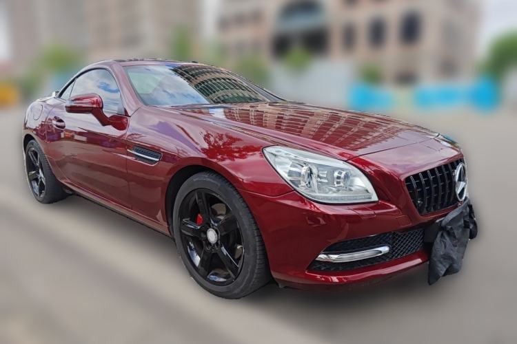 Used Mercedes-Benz SLK-Class 2011 SLK 200 Fashion Model Front Right 45 Deg
