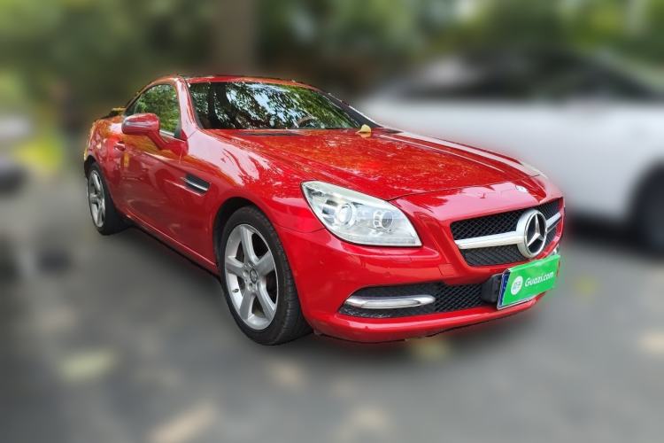 Used Mercedes-Benz SLK-Class 2011 SLK 200 Fashion Model Front Right 45 Deg
