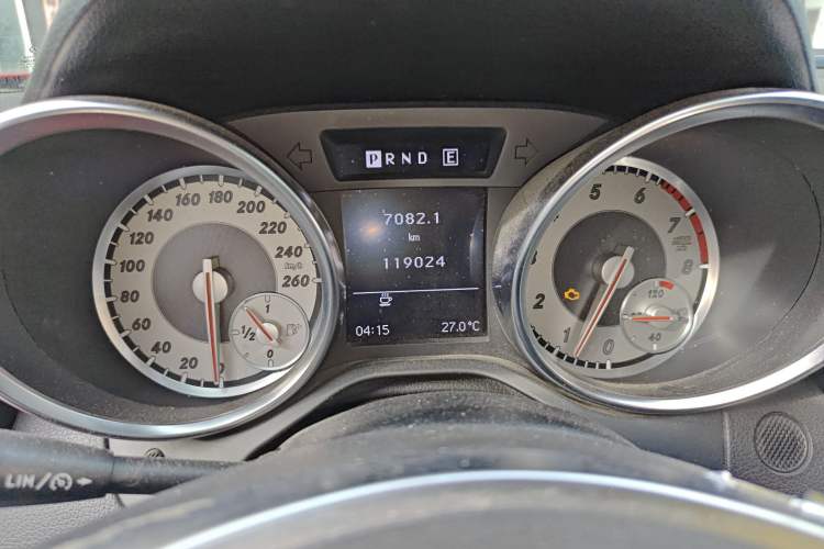 Used Mercedes-Benz SLK-Class 2011 SLK 200 Fashion Model Instrument Cluster