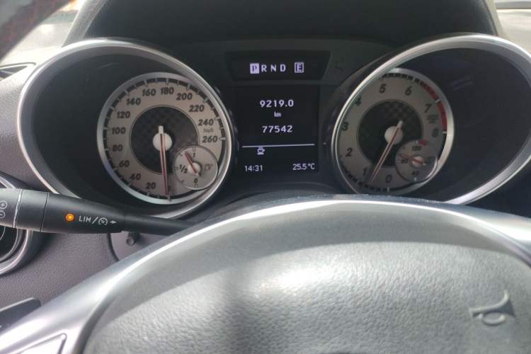 Used Mercedes-Benz SLK-Class 2011 SLK 200 Fashion Model Instrument Cluster