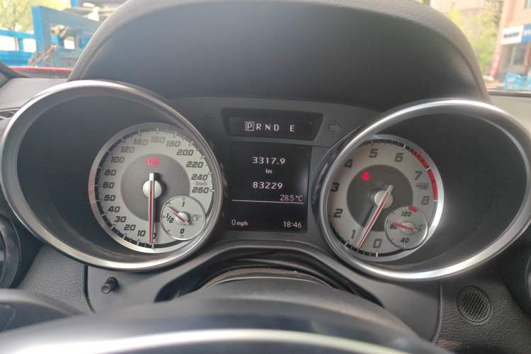 Used Mercedes-Benz SLK-Class 2011 SLK 200 Fashion Model Instrument Cluster