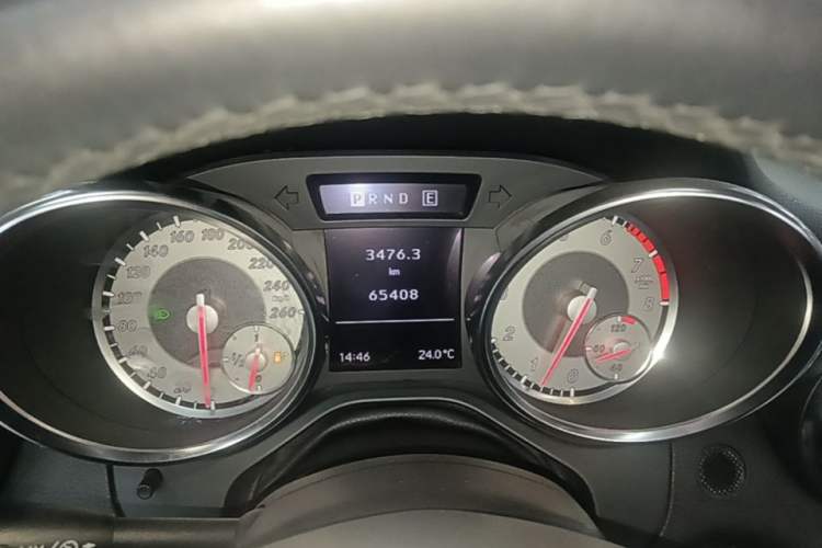 Used Mercedes-Benz SLK-Class 2011 SLK 200 Fashion Model Instrument Cluster