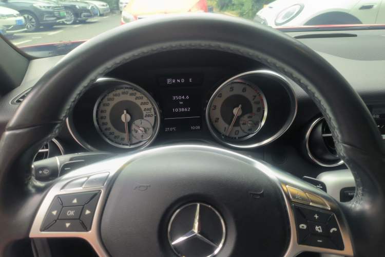 Used Mercedes-Benz SLK-Class 2011 SLK 200 Fashion Model Instrument Cluster