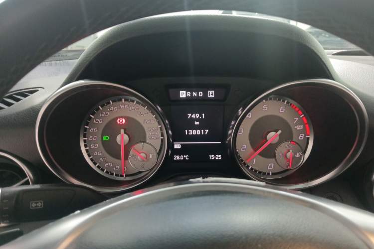 Used Mercedes-Benz SLK-Class 2011 SLK 200 Fashion Model Instrument Cluster
