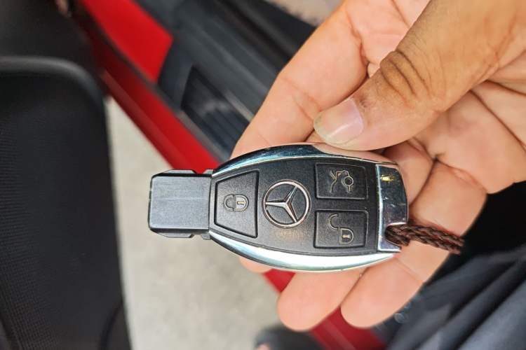 Used Mercedes-Benz SLK-Class 2011 SLK 200 Fashion Model Interior 1