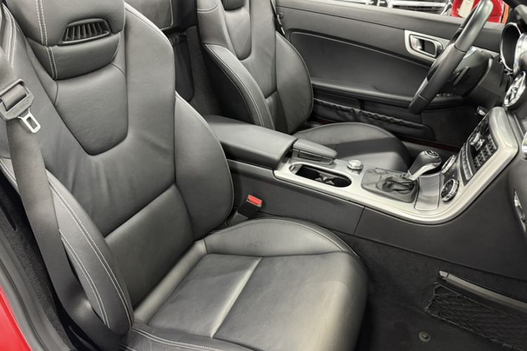 Used Mercedes-Benz SLK-Class 2011 SLK 200 Fashion Model Interior 10
