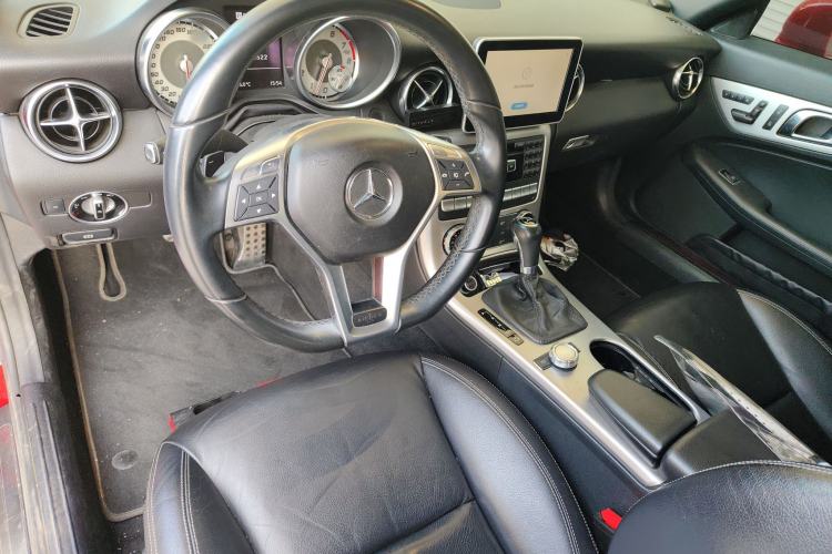 Used Mercedes-Benz SLK-Class 2011 SLK 200 Fashion Model Interior 2