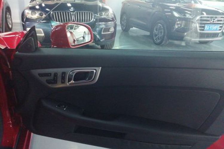 Used Mercedes-Benz SLK-Class 2011 SLK 200 Fashion Model Interior 2