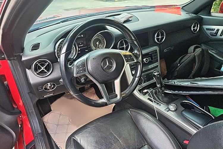 Used Mercedes-Benz SLK-Class 2011 SLK 200 Fashion Model Interior 2