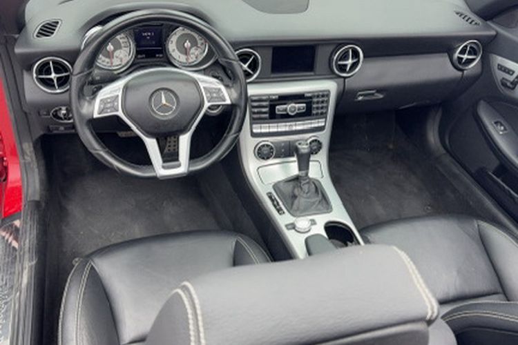 Used Mercedes-Benz SLK-Class 2011 SLK 200 Fashion Model Interior 3