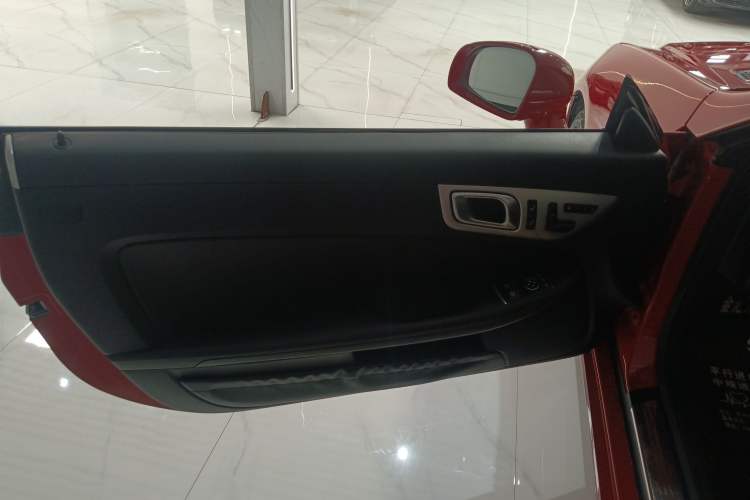 Used Mercedes-Benz SLK-Class 2011 SLK 200 Fashion Model Left Front Door Interior