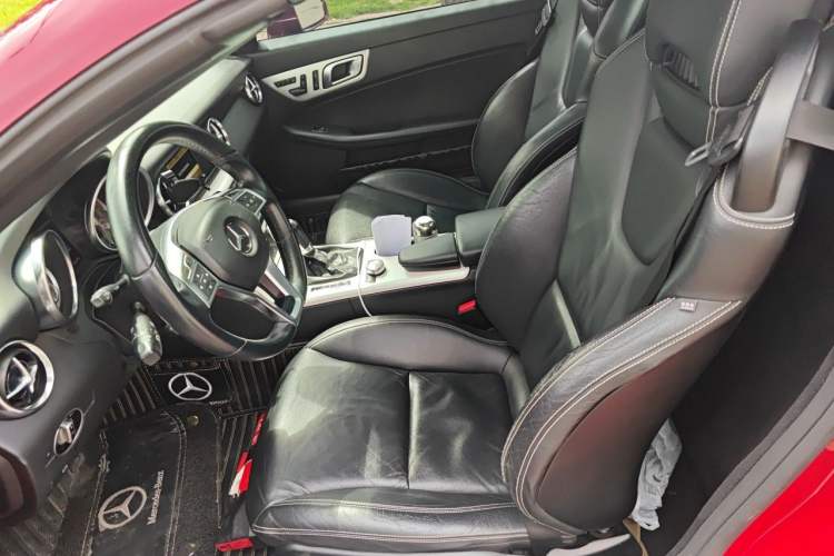 Used Mercedes-Benz SLK-Class 2011 SLK 200 Fashion Model Left Front Seat