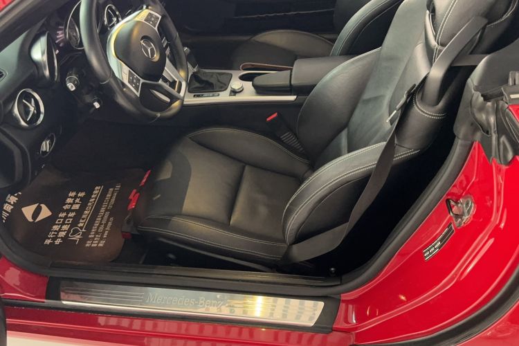 Used Mercedes-Benz SLK-Class 2011 SLK 200 Fashion Model Left Front Seat