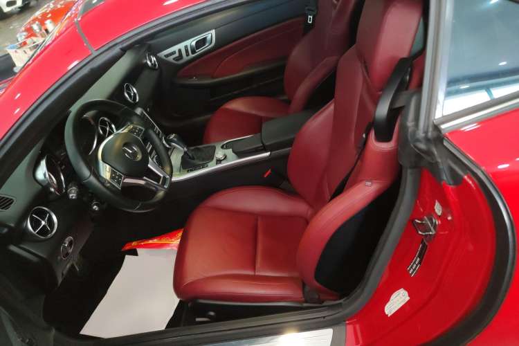 Used Mercedes-Benz SLK-Class 2011 SLK 200 Fashion Model Left Rear Seat