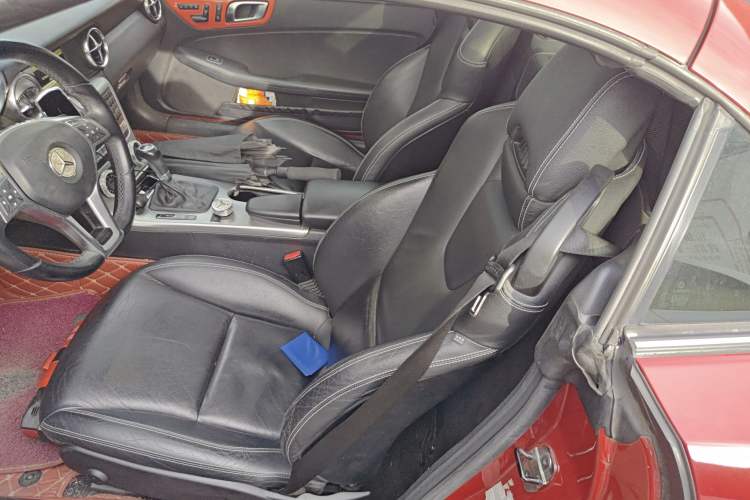 Used Mercedes-Benz SLK-Class 2011 SLK 200 Fashion Model Left Rear Seat
