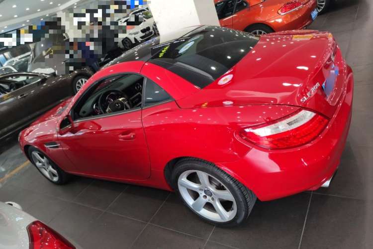 Used Mercedes-Benz SLK-Class 2011 SLK 200 Fashion Model Left Side