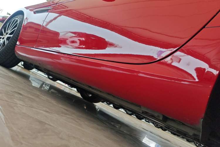 Used Mercedes-Benz SLK-Class 2011 SLK 200 Fashion Model Left Side Sill