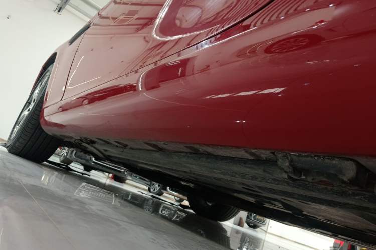 Used Mercedes-Benz SLK-Class 2011 SLK 200 Fashion Model Left Side Sill