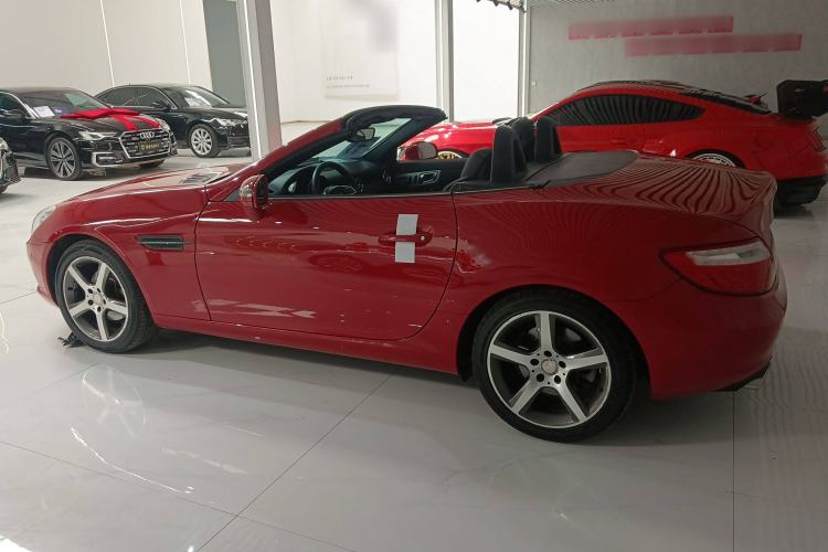 Used Mercedes-Benz SLK-Class 2011 SLK 200 Fashion Model Left Side