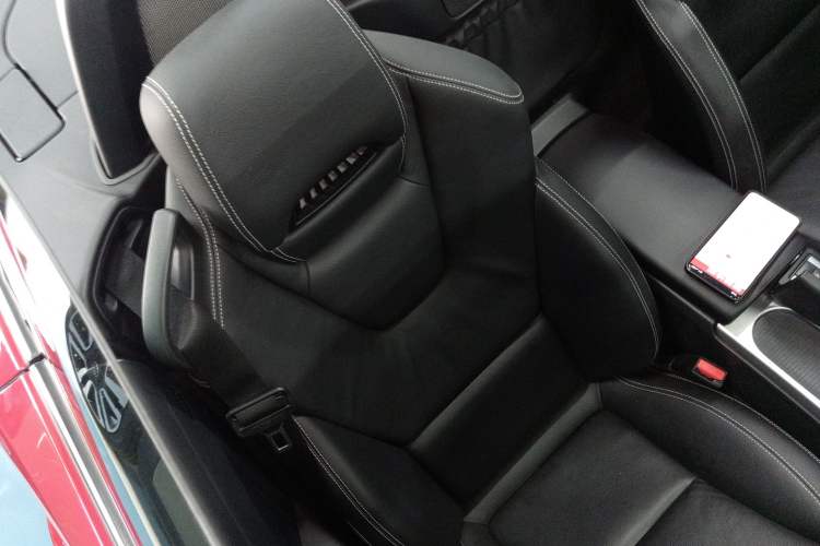 Used Mercedes-Benz SLK-Class 2011 SLK 200 Fashion Model Right Front Seat