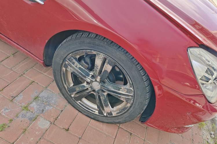Used Mercedes-Benz SLK-Class 2011 SLK 200 Fashion Model Right Front Wheel Hub