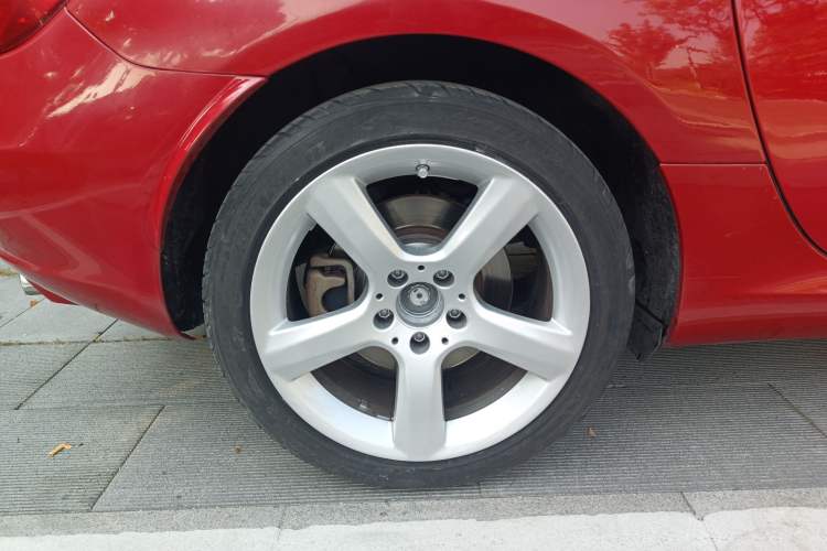 Used Mercedes-Benz SLK-Class 2011 SLK 200 Fashion Model Right Rear Wheel Hub