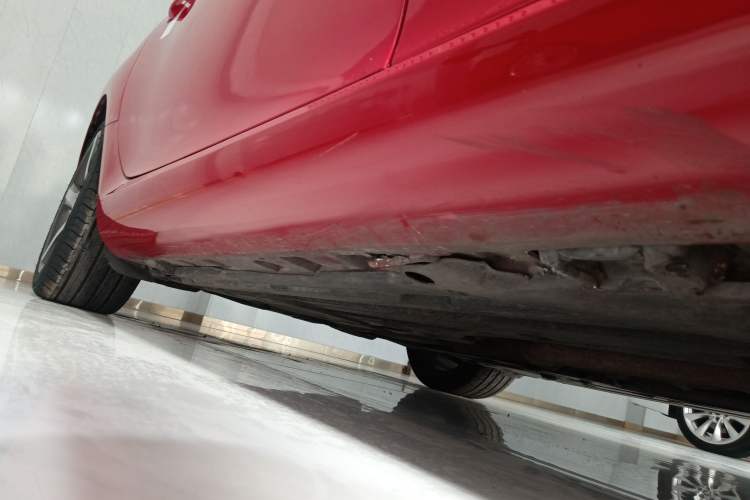 Used Mercedes-Benz SLK-Class 2011 SLK 200 Fashion Model Right Side Sill