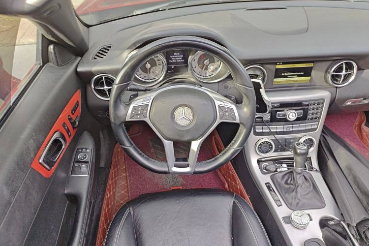 Used Mercedes-Benz SLK-Class 2011 SLK 200 Fashion Model Steering Wheel