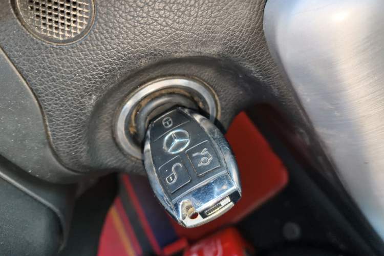 Used Mercedes-Benz SLK-Class 2011 SLK 200 Fashion Model Vehicle Key