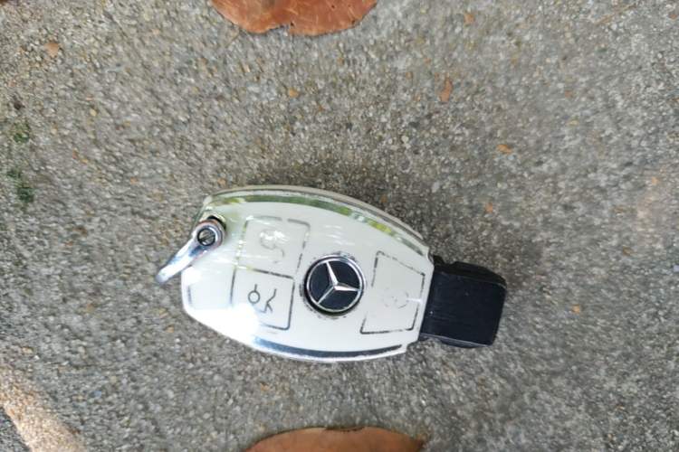 Used Mercedes-Benz SLK-Class 2011 SLK 200 Fashion Model Vehicle Key