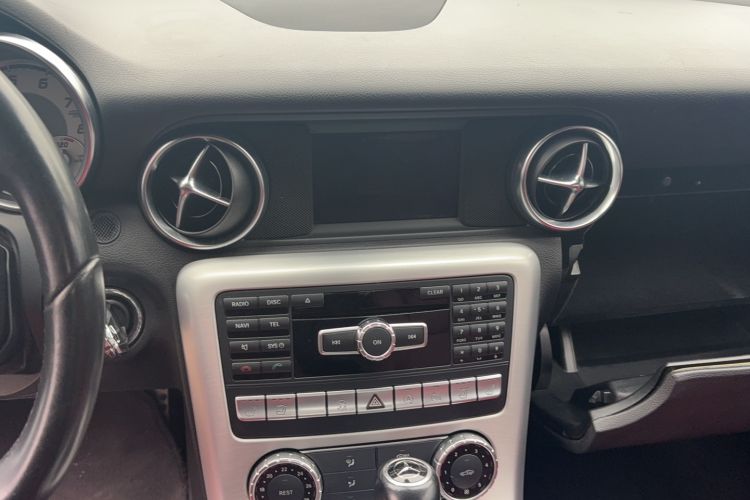 Used Mercedes-Benz SLK-Class 2011 SLK 200 Fashion Model Audio And AC Panel