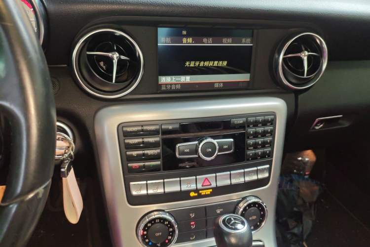 Used Mercedes-Benz SLK-Class 2011 SLK 200 Fashion Model Audio And AC Panel