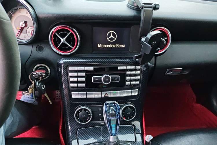 Used Mercedes-Benz SLK-Class 2011 SLK 200 Fashion Model Audio And AC Panel