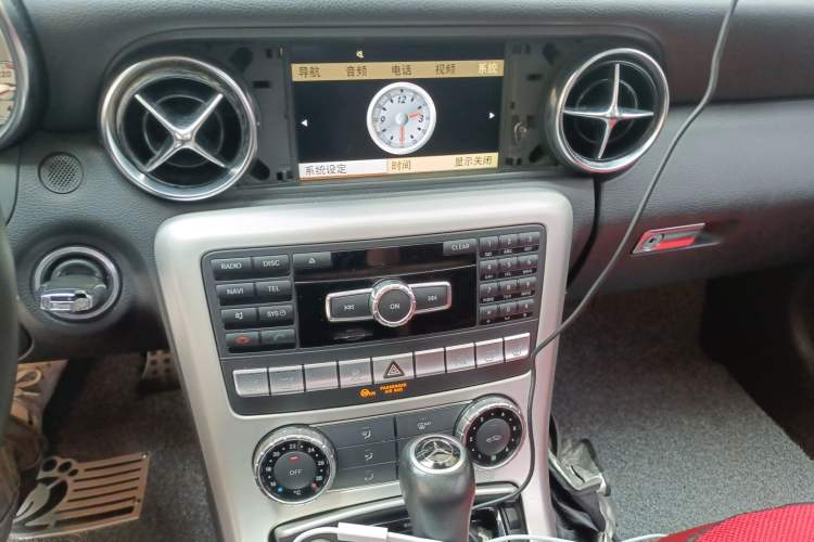 Used Mercedes-Benz SLK-Class 2011 SLK 200 Fashion Model Audio And AC Panel