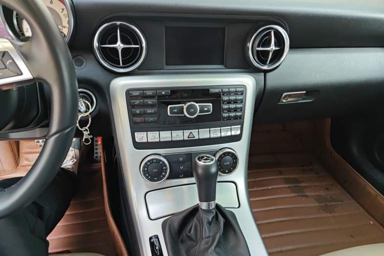 Used Mercedes-Benz SLK-Class 2011 SLK 200 Fashion Model Audio And AC Panel