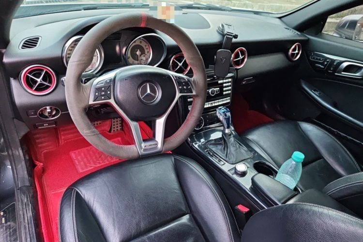 Used Mercedes-Benz SLK-Class 2011 SLK 200 Fashion Model Center Console