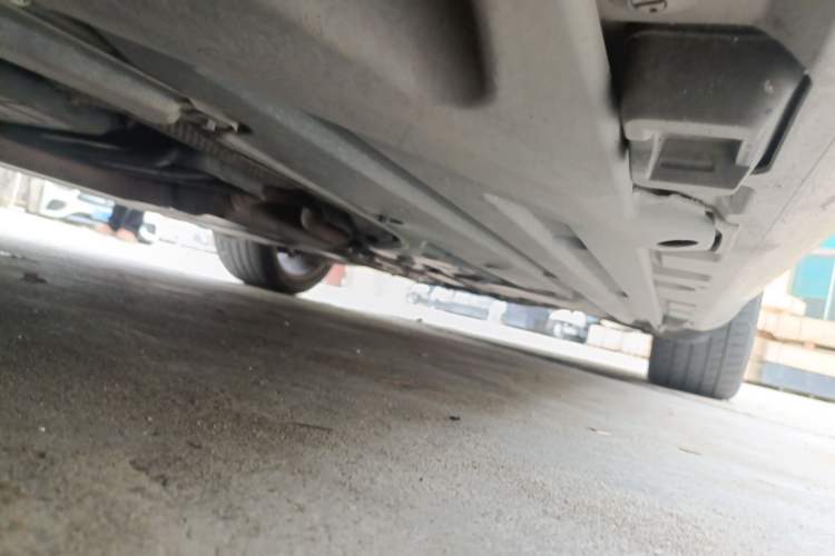 Used Mercedes-Benz SLK-Class 2011 SLK 200 Fashion Model Chassis Front Left