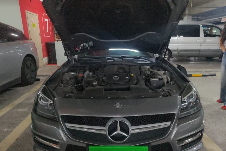 Used Mercedes-Benz SLK-Class 2011 SLK 200 Luxury Sports Model Engine Bay