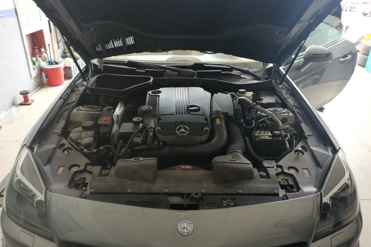 Used Mercedes-Benz SLK-Class 2011 SLK 200 Luxury Sports Model Engine Bay