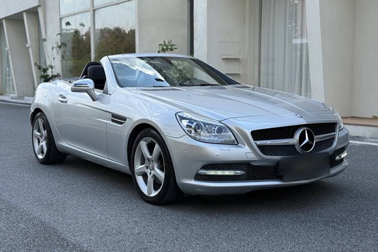Used Mercedes-Benz SLK-Class 2011 SLK 200 Fashion Model Exterior 2
