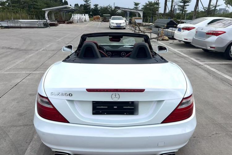 Used Mercedes-Benz SLK-Class 2011 SLK 200 Fashion Model Exterior 4