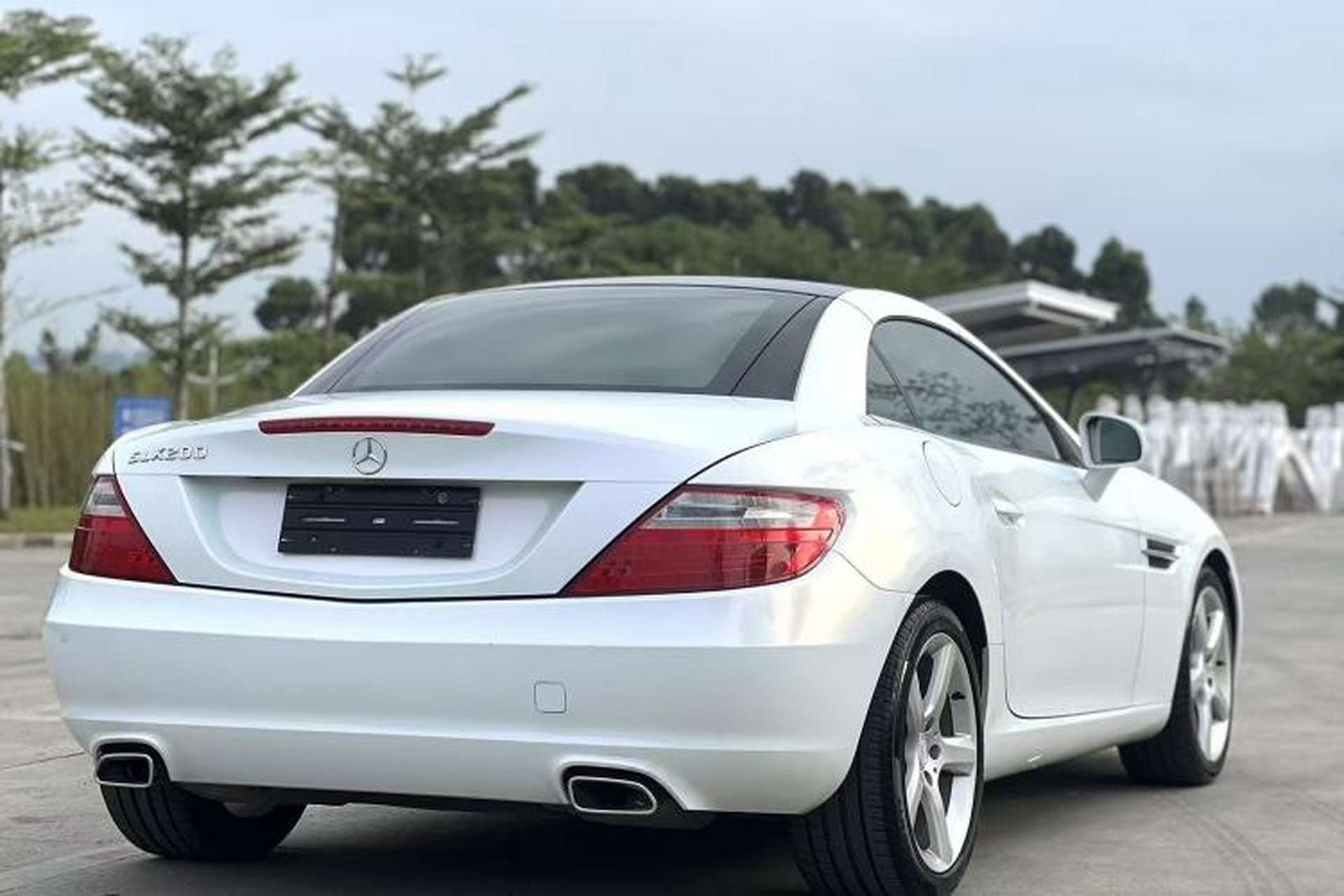 Used Mercedes-Benz SLK-Class 2011 SLK 200 Fashion Model Exterior 5