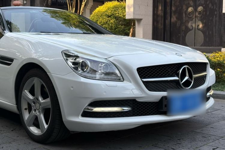 Used Mercedes-Benz SLK-Class 2011 SLK 200 Fashion Model Exterior 7