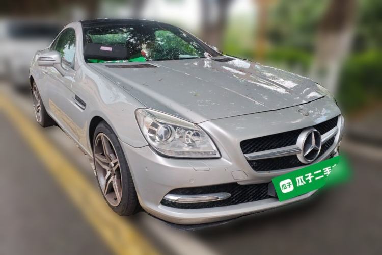 Used Mercedes-Benz SLK-Class 2011 SLK 200 Fashion Model Front Right 45 Deg