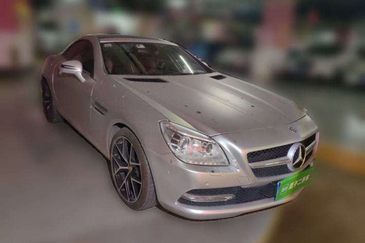 Used Mercedes-Benz SLK-Class 2011 SLK 200 Fashion Model Front Right 45 Deg