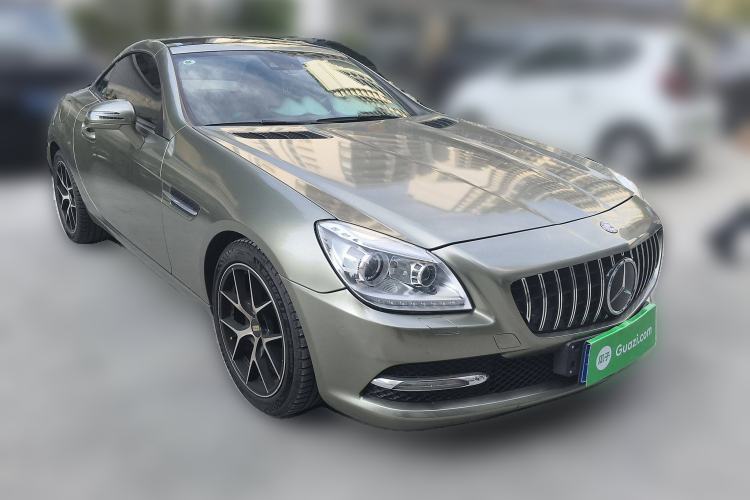 Used Mercedes-Benz SLK-Class 2011 SLK 200 Luxury Sports Model Front Right 45 Deg
