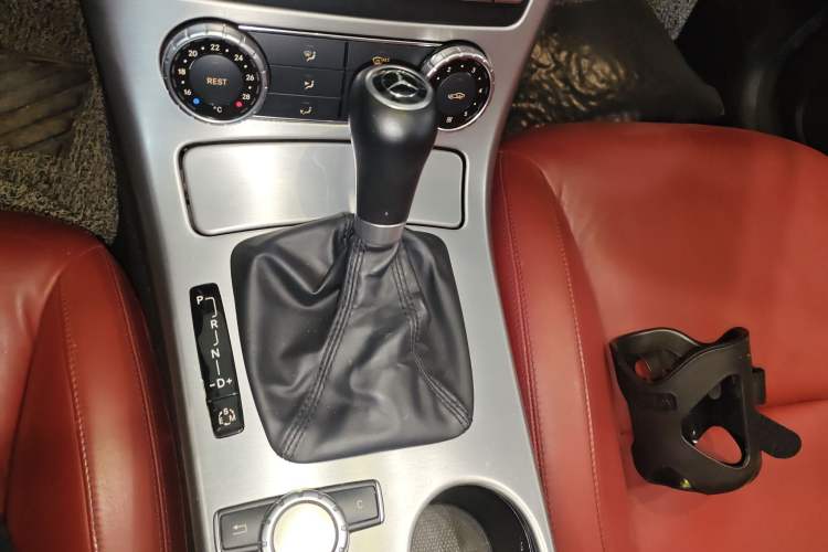 Used Mercedes-Benz SLK-Class 2011 SLK 200 Fashion Model Gear Lever