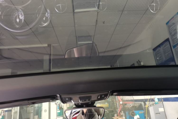 Used Mercedes-Benz SLK-Class 2011 SLK 200 Luxury Sports Model Headliner