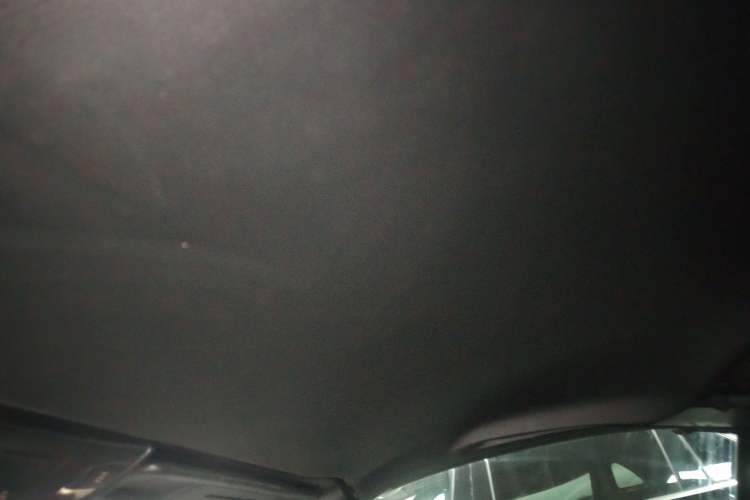 Used Mercedes-Benz SLK-Class 2011 SLK 200 Fashion Model Headliner